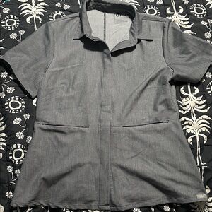 FIGS Malindi Peplum Scrub Top